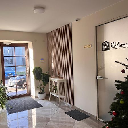 1912 Bed & Breakfast Klaipeda Bagian luar foto