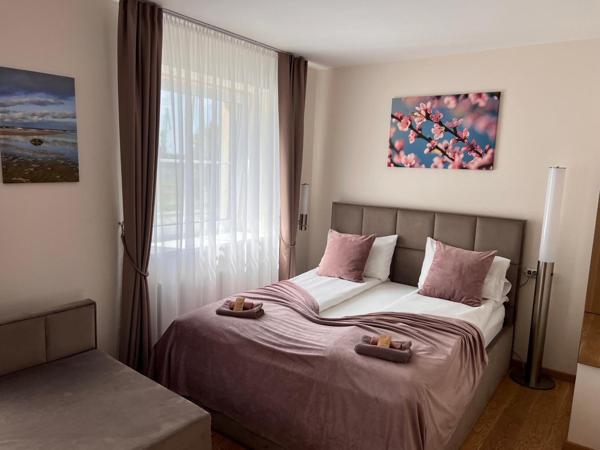 1912 Bed & Breakfast Klaipeda Bagian luar foto