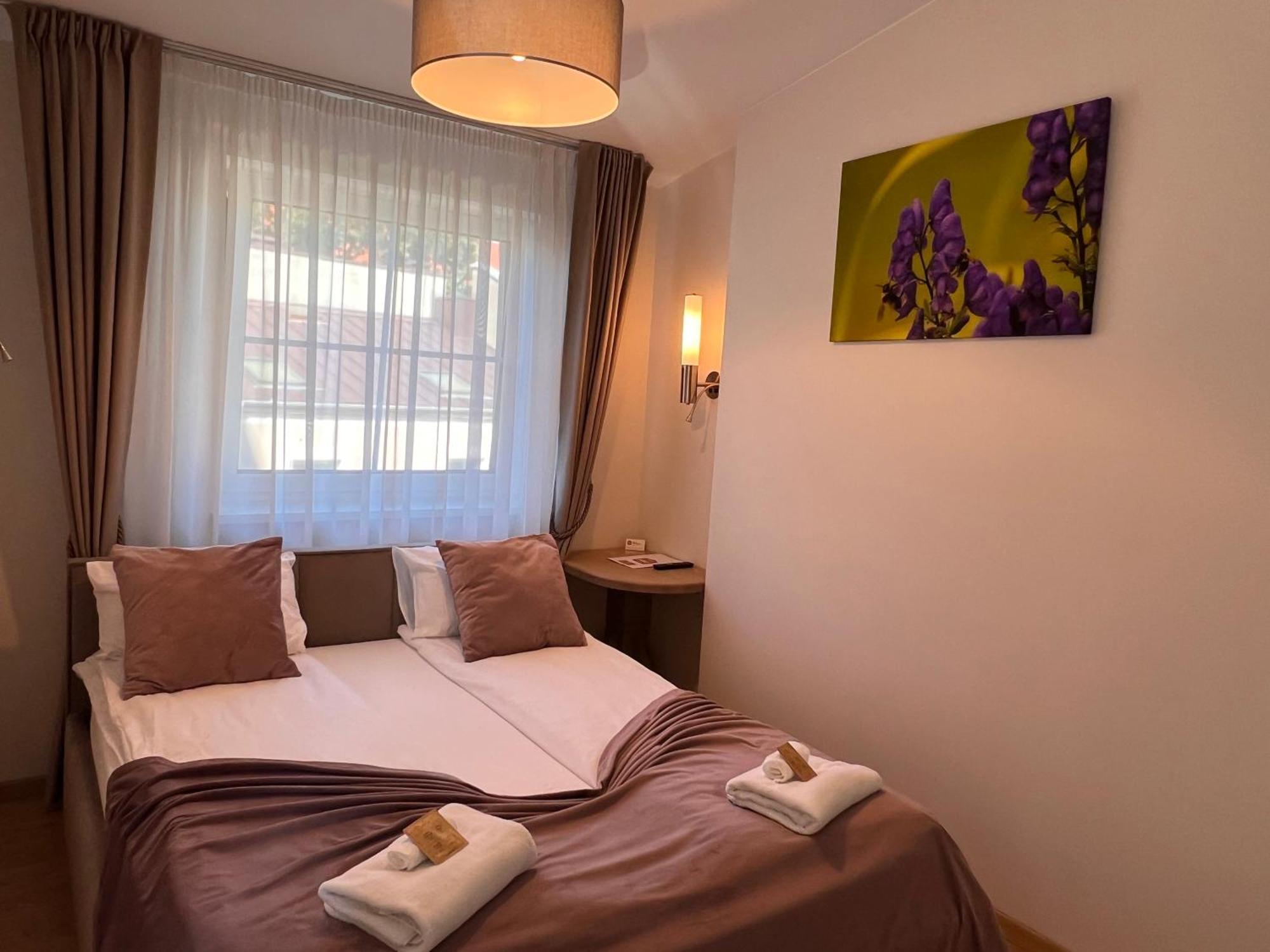 1912 Bed & Breakfast Klaipeda Bagian luar foto