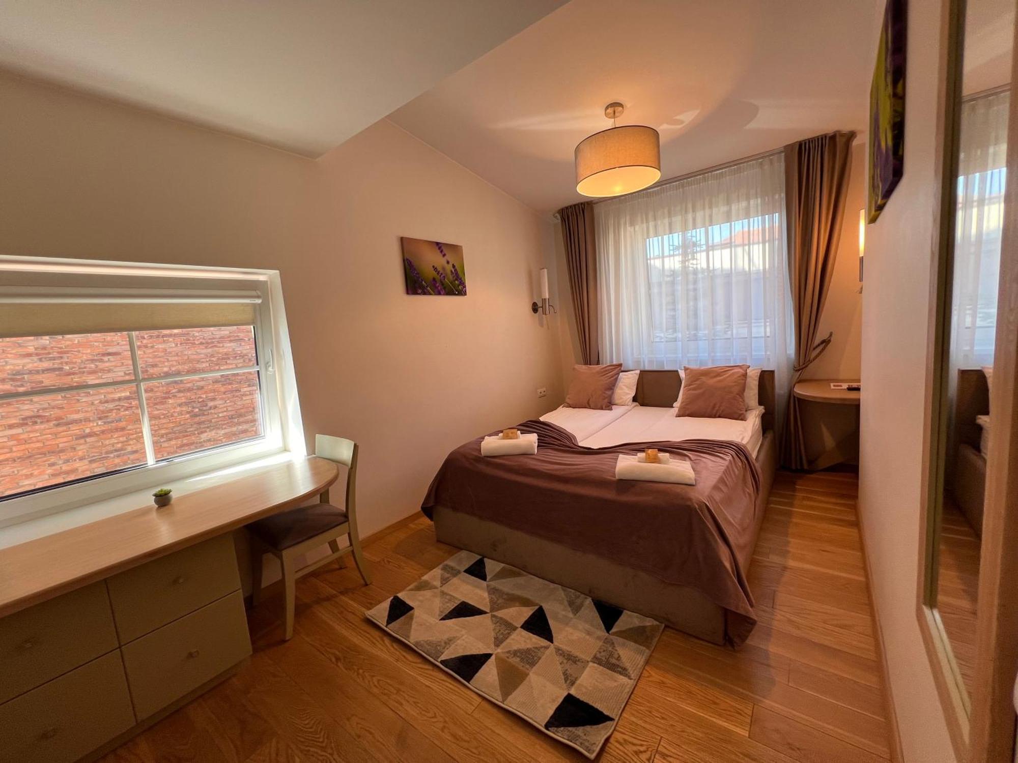 1912 Bed & Breakfast Klaipeda Bagian luar foto